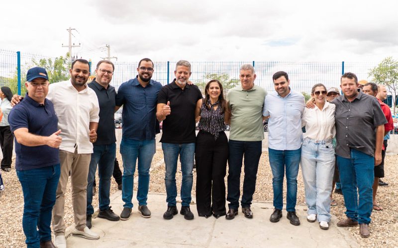 Pré-candidato ao Senado, Arthur Lira reúne ampla base política no Sertão e reforça investimentos estruturantes