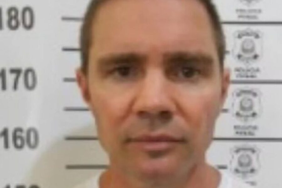 Daniel Vorcaro surta na Papuda, esmurra cela e grita nomes de políticos