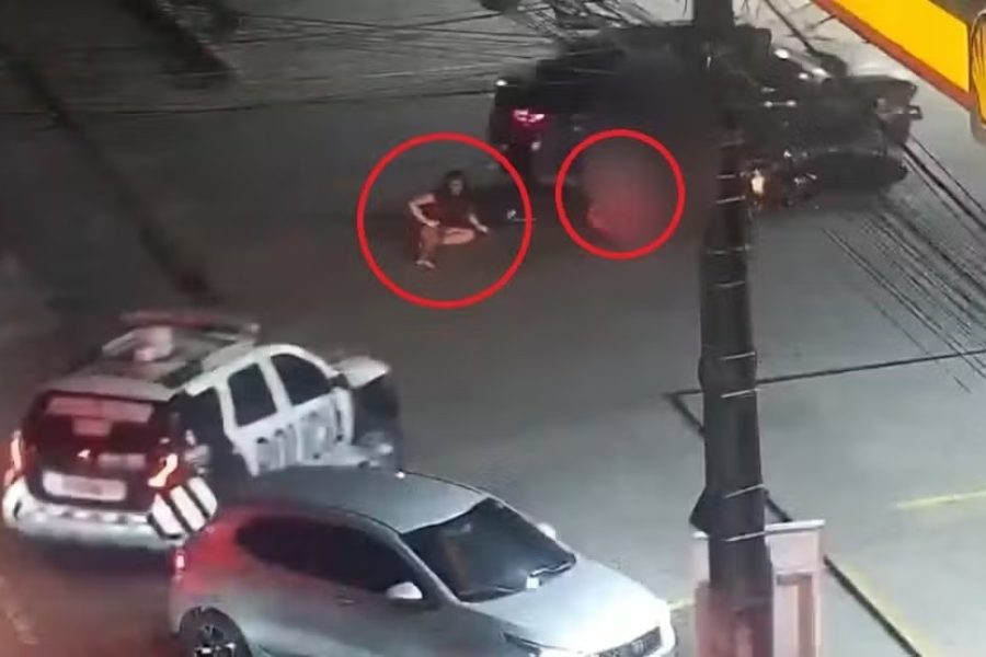 Homem foge com enteadas após discussão e é capturado pela polícia; vítimas pularam do carro para escapar