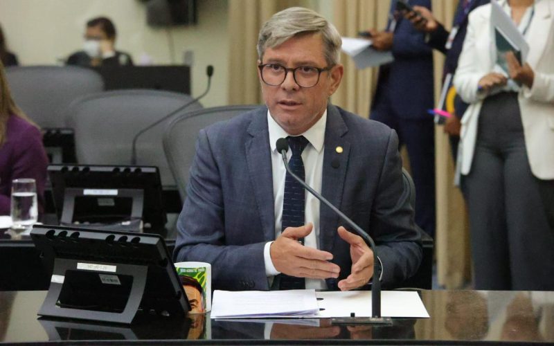 Cabo Bebeto denuncia corte de R$ 2 milhões na saúde e acusa má gestão da Sesau em Alagoas