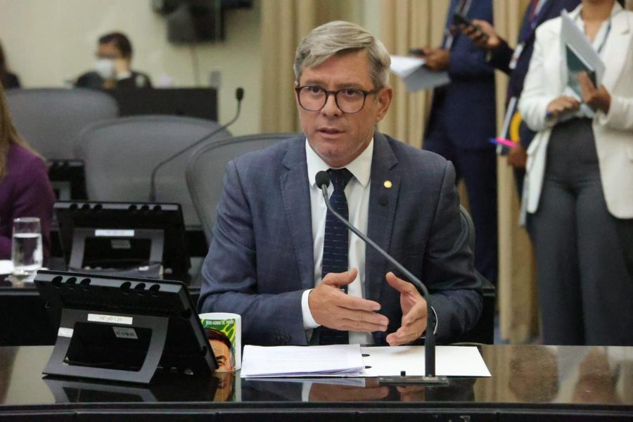 Cabo Bebeto denuncia corte de R$ 2 milhões na saúde e acusa má gestão da Sesau em Alagoas