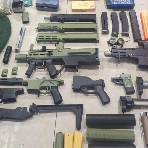 Operação contra armas 3D no Brasil aponta ligação com rede ligada ao Estado Islâmico