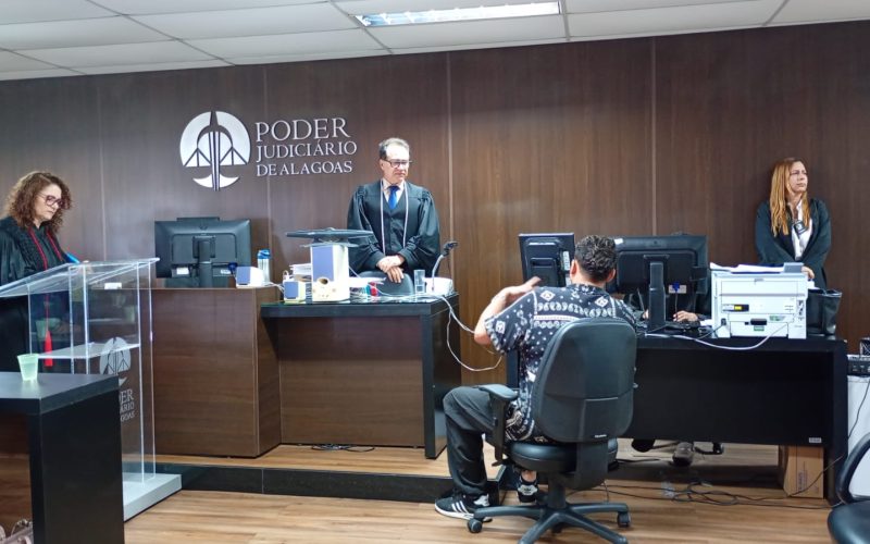 Acusados de espancar torcedor do CRB são condenados a mais de 33 anos de prisão