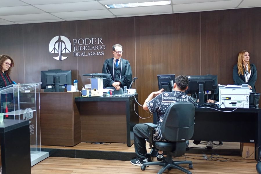 Acusados de espancar torcedor do CRB são condenados a mais de 33 anos de prisão