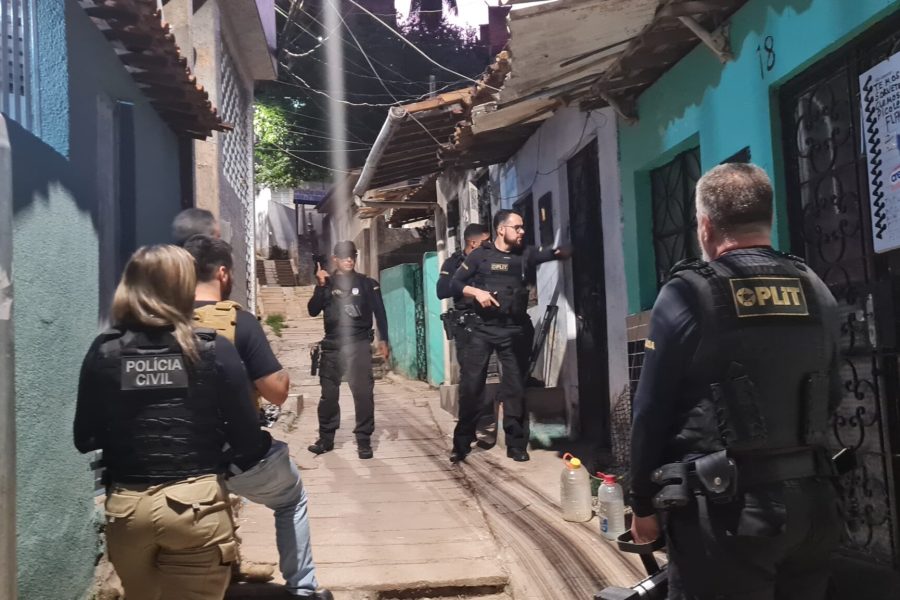 Suspeitos de envolvimento em pornografia infantil e estupro de vulnerável são presos em Maceió