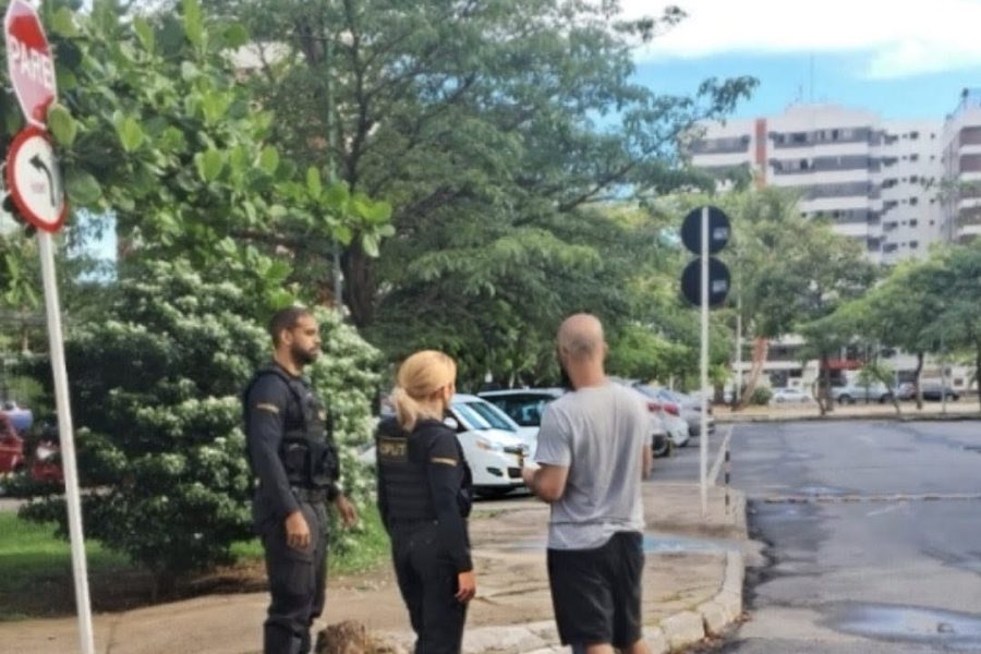 PCAL recupera celular de turista na Jatiúca após realizar rastreamento