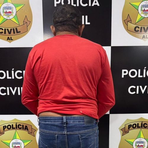 Polícia Civil prende homem suspeito de abusar de duas meninas em Piranhas