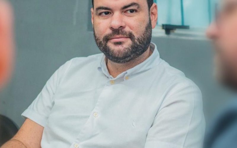 Felipe Holanda e a força silenciosa da retarguarda política