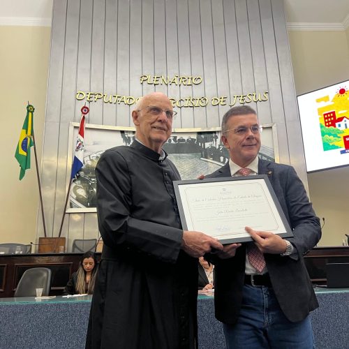 Pastor defende beatificação de Padre Júlio Lancellotti durante homenagem em Alagoas