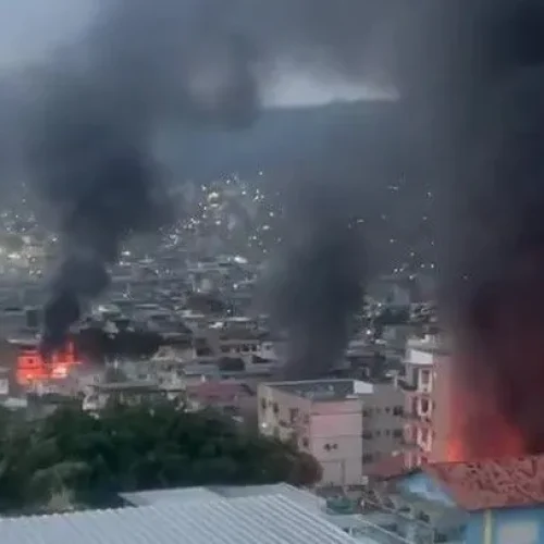 Policial é baleado em confronto com integrantes do Comando Vermelho no Complexo da Penha