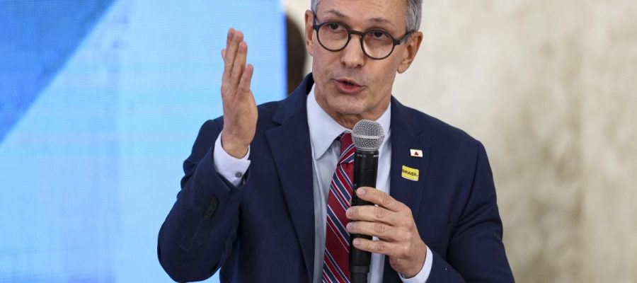 Zema critica Lula e diz que governo “enaltece quem comete crimes”