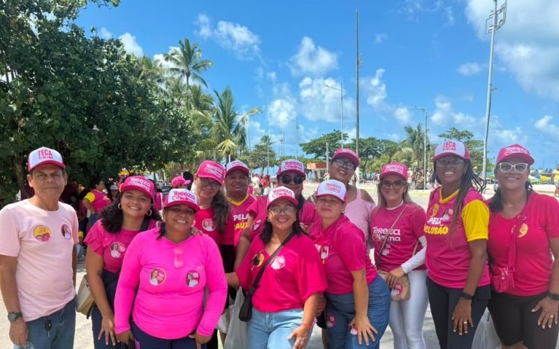 Tereza Nelma reúne apoiadores em Maceió no início da campanha eleitoral