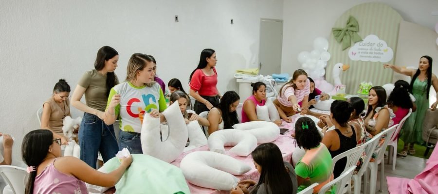 Senador Rui Palmeira promove ações de cuidado com mães e crianças durante Semana do Bebê