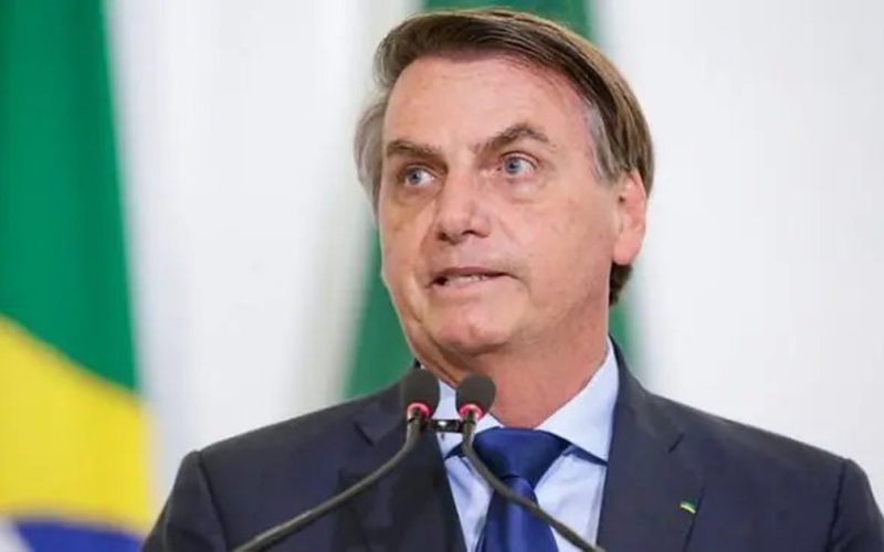 Bolsonaro pede ao STF para anular condenação de 27 anos de prisão pela trama golpista