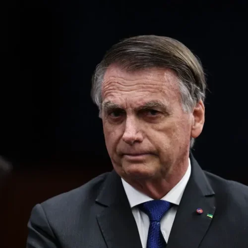 Moraes pede manifestação da PGR sobre restrições a visitas a Bolsonaro