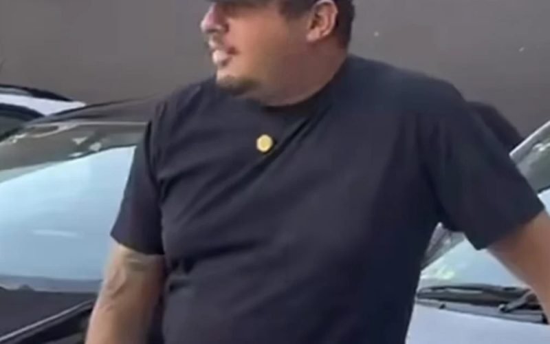 Dono de loja impediu jovem de financiar carro e atitude viralizou