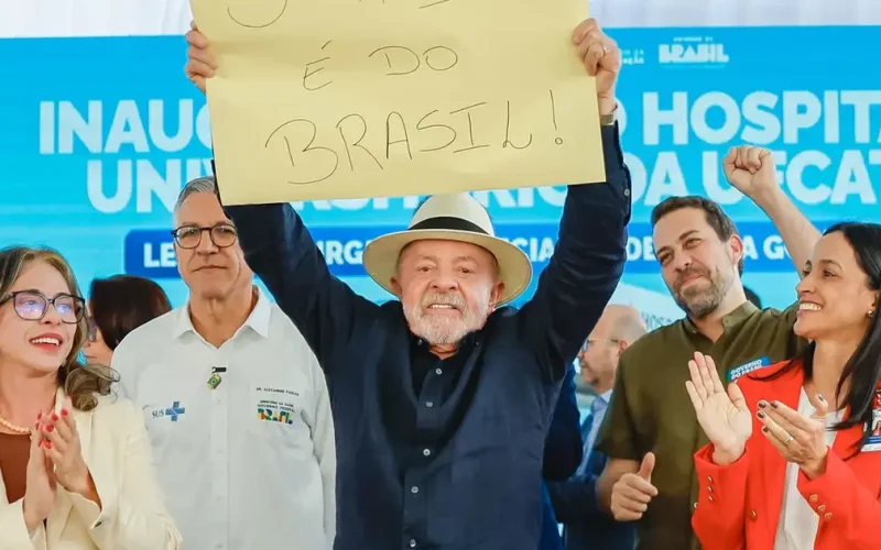 Lula defende Pix e diz que sistema brasileiro assusta norte-americanos