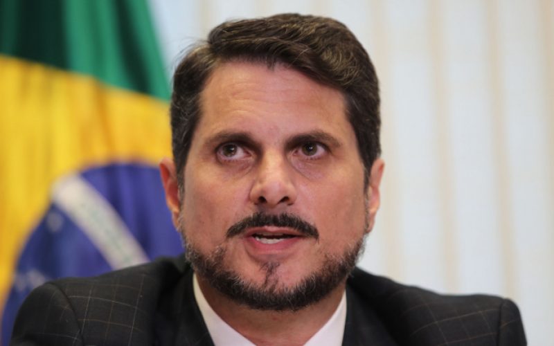 Após bloqueio de Moraes, senador Bolsonarista pede que suas contas sejam liberadas pelo presidente do Banco Central