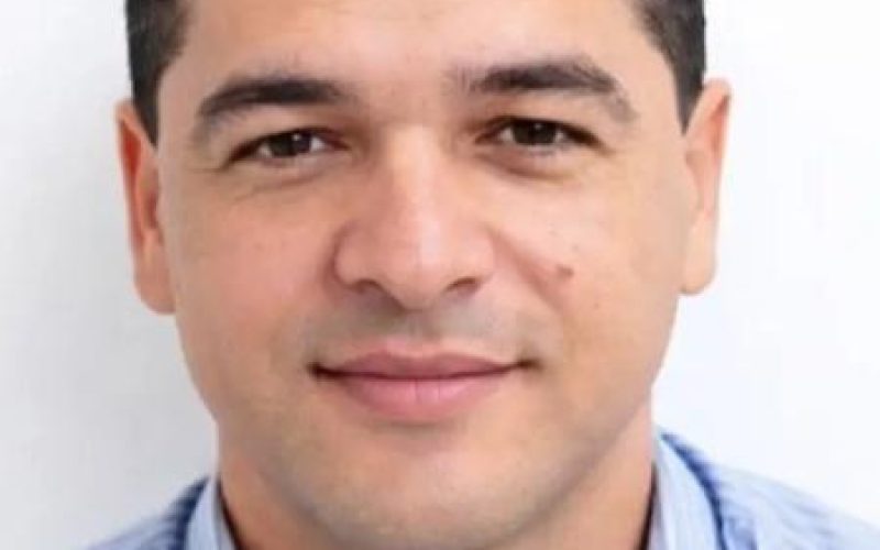 Pastor condenado por crime sexual é morto a tiros em praça pública