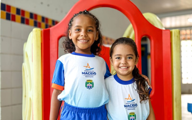 O que dizem as autoridades da educação sobre a nova lei que restringe cuidados íntimos a profissionais mulheres