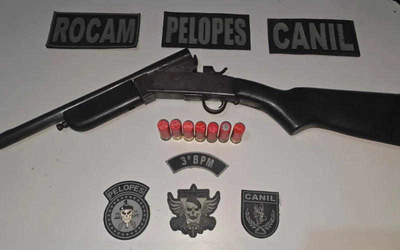 Polícia Militar recolhe 40 armas e 17 quilos de drogas apenas na última semana