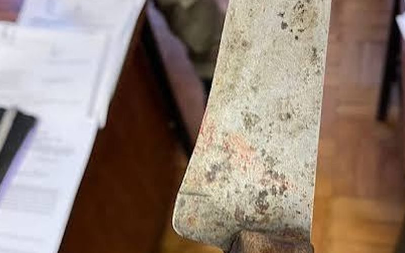 Mulher é presa após esfaquear outra em terminal de ônibus; vítima permanece internada no HGE