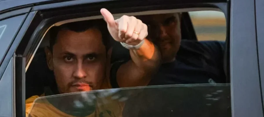 Cleitinho ataca Edir Macedo e ameaça chefe do Republicanos por legenda