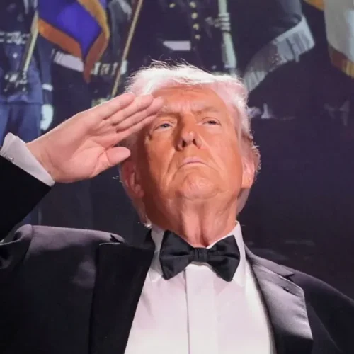 Após atentado a tiros, Trump confirma presença em novo jantar de correspondentes