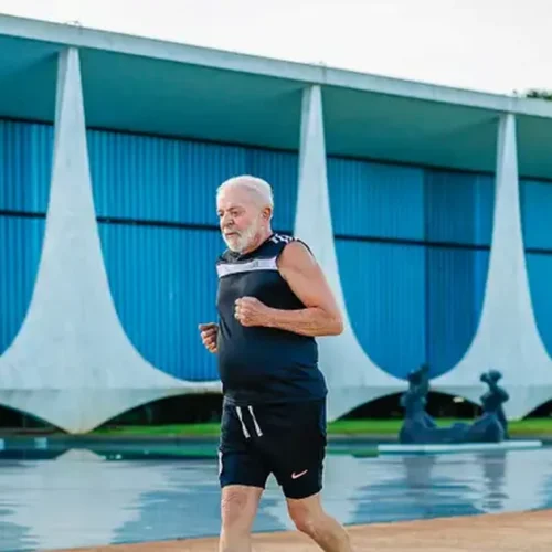 Lula compartilha rotina de exercícios e incentiva brasileiros a cuidar da saúde: “Treine seu puto”