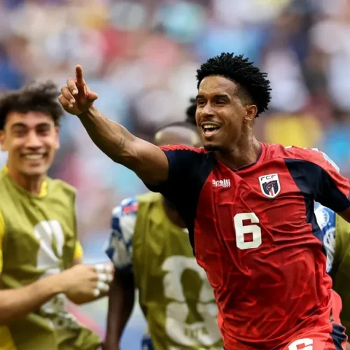Cabo Verde faz história, arranca empate do Uruguai e fica perto de classificação inédita na Copa