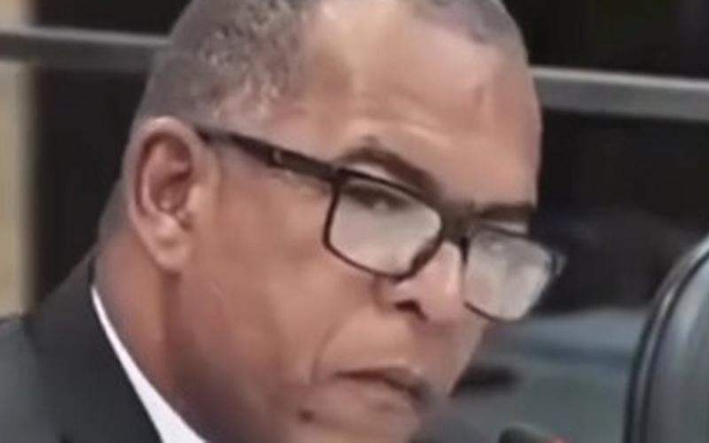 Vereador diz que salário de R$13 mil “Não dá nem para fazer a feira”