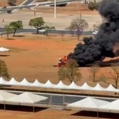 PM detém suspeito de incendiar banheiros químicos na Esplanada dos Ministérios, a menos de 2 km do STF