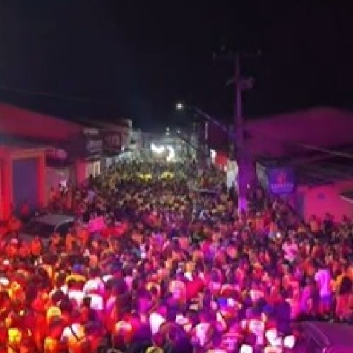 Bloco do Jacaré faz sucesso em Passo do Camaragibe e confirma liderança de Cícero Cavalcante no Litoral Norte