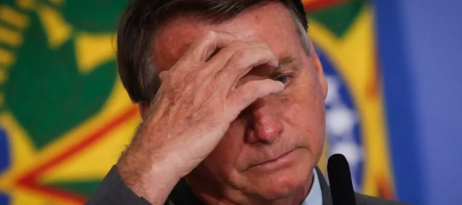 PF liga ex-ministro de Bolsonaro a megaesquema de descontos ilegais no INSS