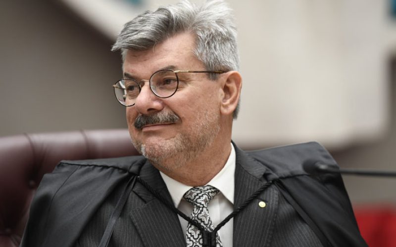 Ministro do STJ é acusado de assédio sexual contra jovem de 18 anos