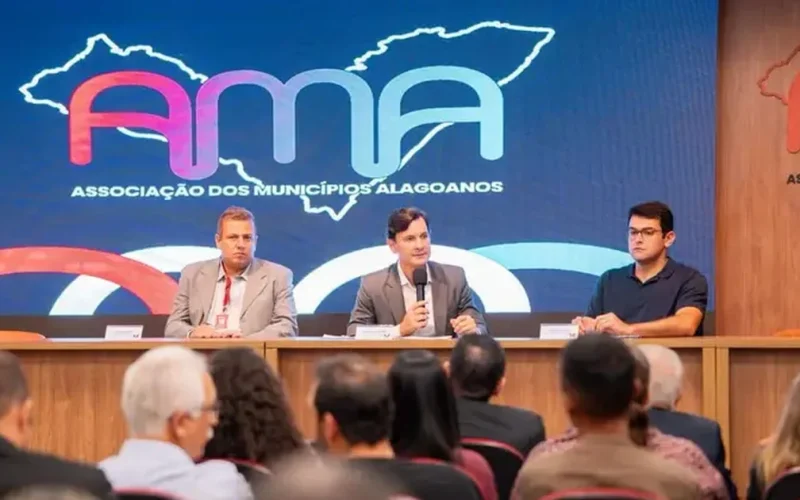AMA orienta prefeitos sobre transparência em emendas e cobra adequação às regras do STF