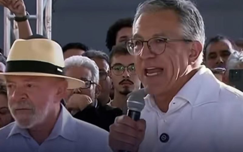 Padilha ataca Bolsonaro: “se Deus quiser, nunca mais vai presidir o Brasil”