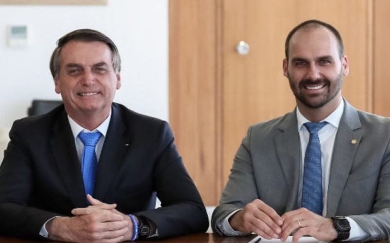 Eduardo publica vídeo após ser condenado pelo STF e diz que Jair Bolsonaro “provavelmente seria dado como o próximo presidente do Brasil”