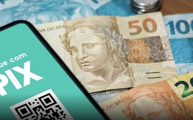 Pix responde por 54,7% das transações financeiras no Brasil, diz BC