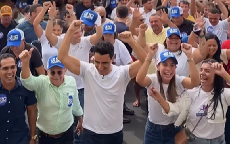 “Sertão gigante”: JHC arrasta multidão em Batalha e reforça clima de pré-campanha ao Governo de Alagoas