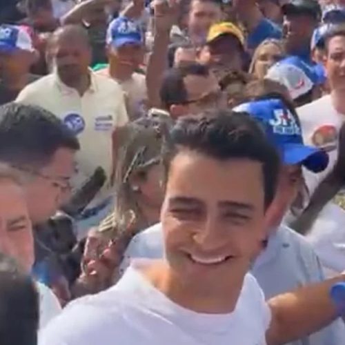 Força no Sertão: JHC é recebido por multidão em Jaramataia