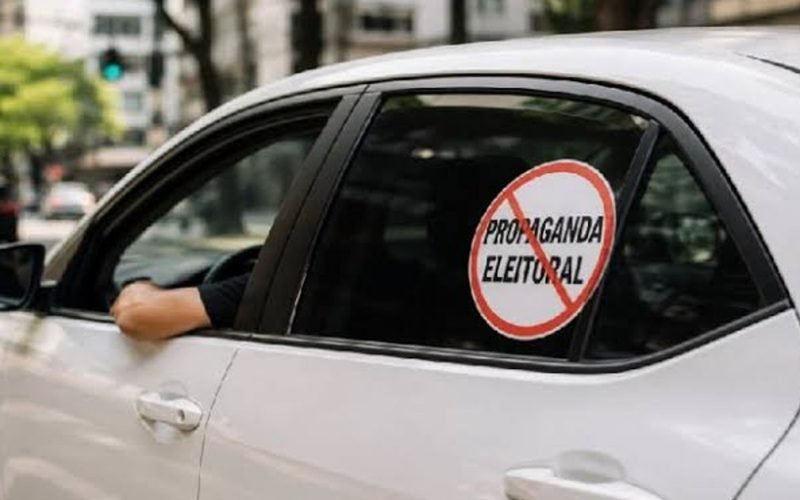 Vai adesivar o carro para campanha? Seguro pode ser afetado e exige aviso à seguradora