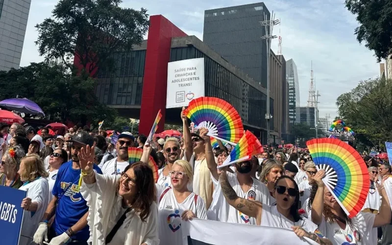 Multa de R$1 milhão: Câmara de SP aprova veto a crianças na Parada LGBT