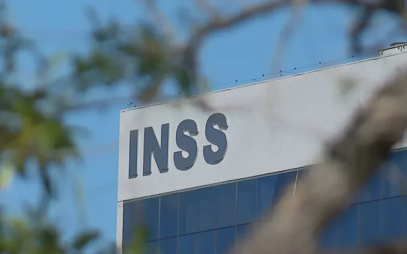 PF troca coordenação de inquéritos do INSS em meio a investigação que cita Lulinha