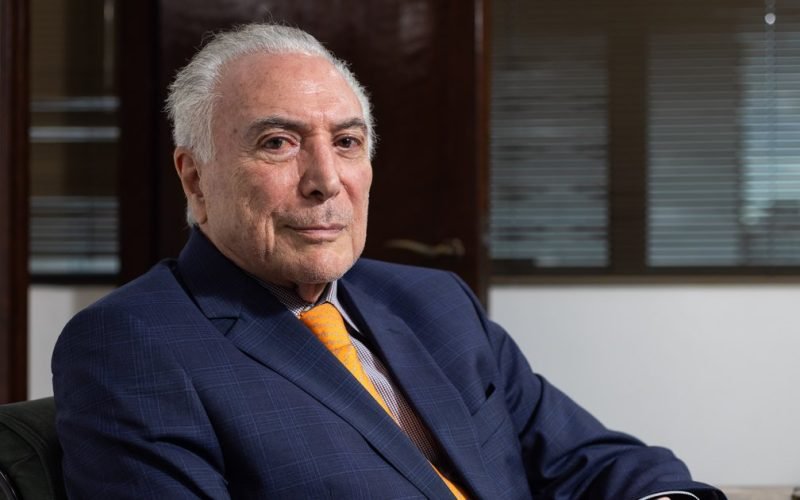 Temer reúne “manual de governo” e dá recados a presidenciáveis em documento de cem páginas
