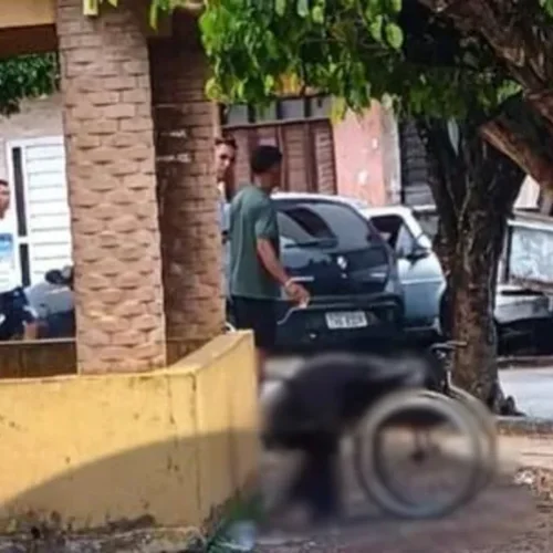 Cadeirante é morto a tiros em praça pública no Benedito Bentes, em Maceió