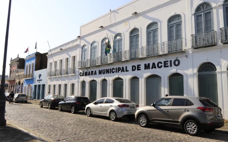 Vereadores de Maceió criticam projeto do Governo de Alagoas que aumenta ICMS para 20,5%
