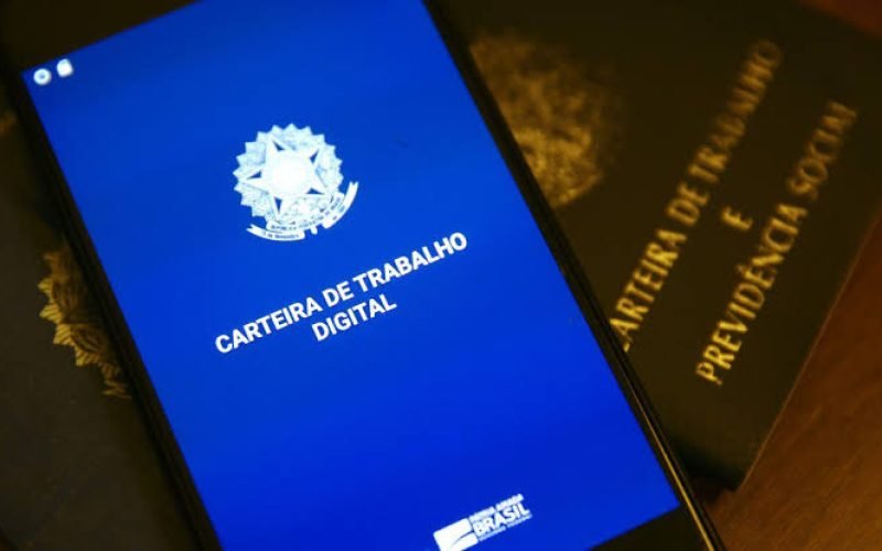 Teto do Seguro-Desemprego sobe para R$ 2.424,11 após reajuste