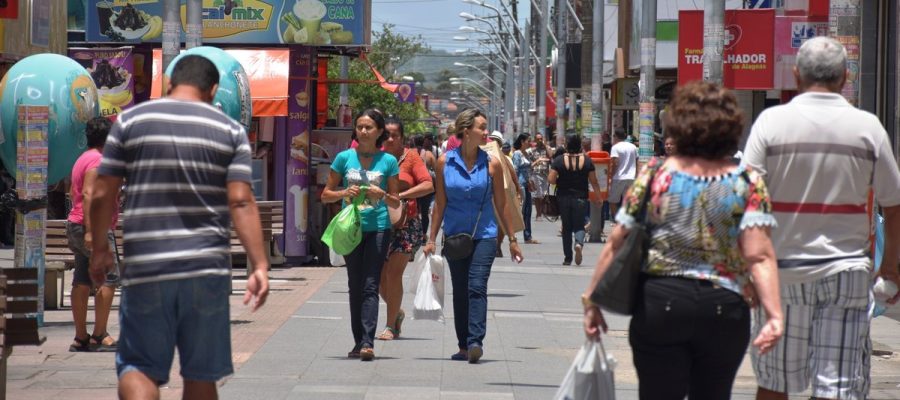 Fecomércio AL define datas de fechamento do comércio no Dia do Comerciário de 2026; saiba como será
