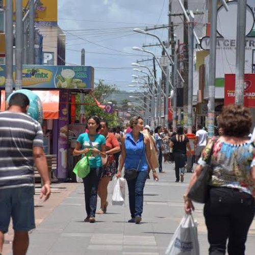 Comércio de Maceió abrirá aos domingos em dezembro para impulsionar vendas